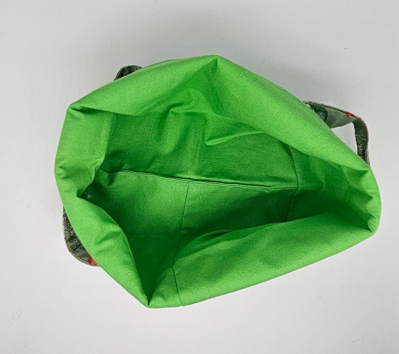 Projekttasche mit Laschen - grün