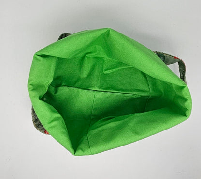 Projekttasche mit Laschen  -  grün