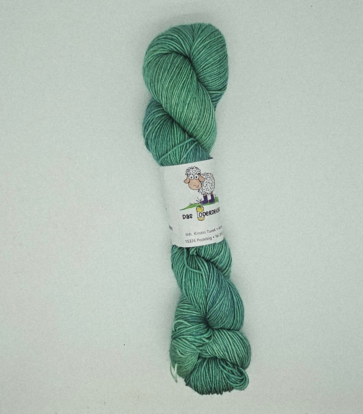 Jadegrün